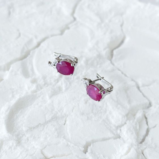 Серебряные серьги с рубином 7.97ct, фианитами