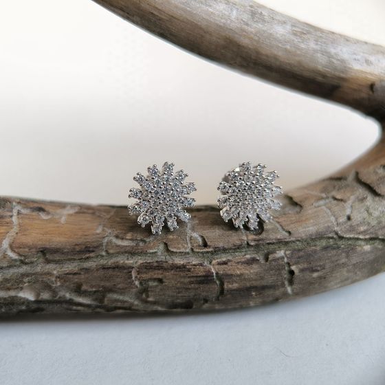 Серебряные серьги с фианитами