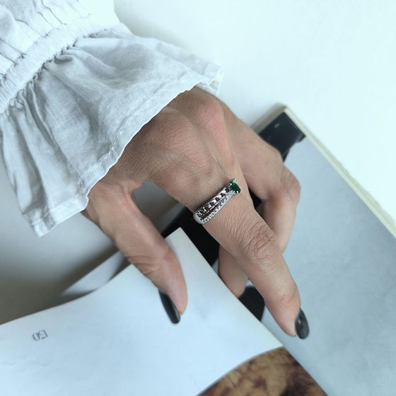 Silver ring with emerald nano 0.518ct