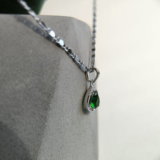 Срібна підвіска зі смарагдом nano 0.605ct