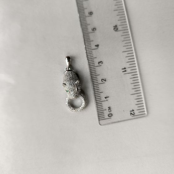 Silver pendant with phianites
