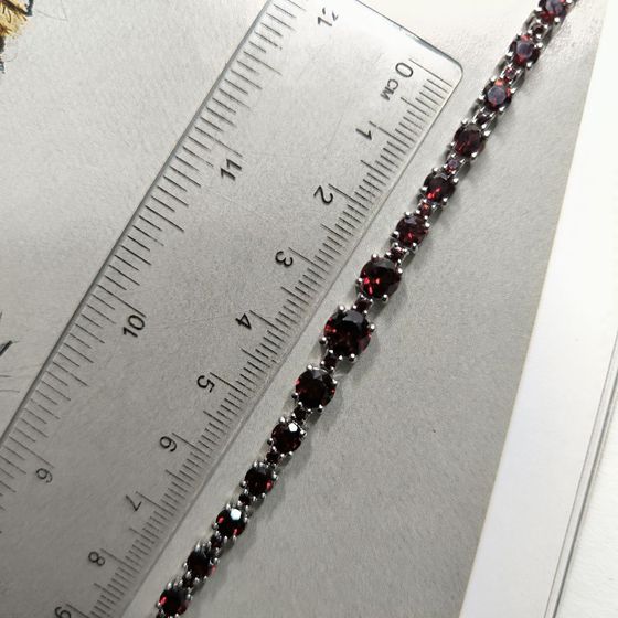 Серебряный браслет с гранатом 9.14ct
