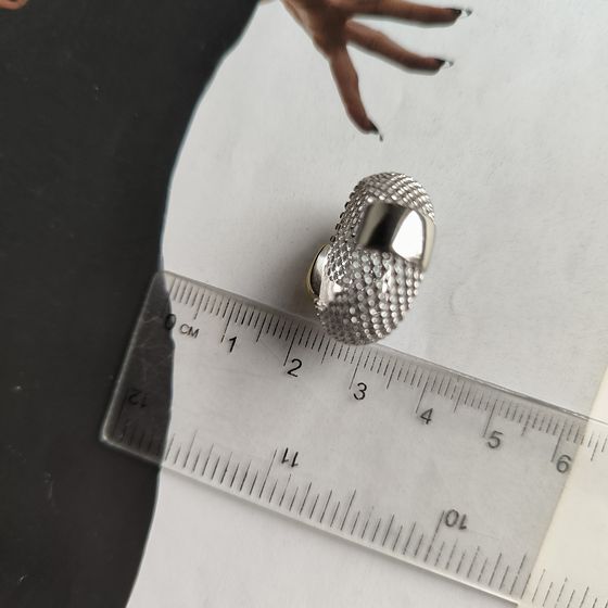 Серебряное кольцо без камней