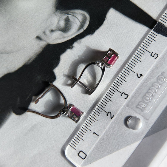 Серебряные серьги с рубином 1.99ct