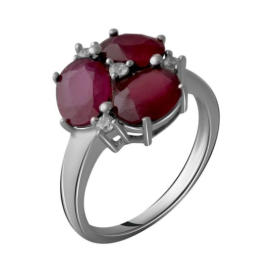 Серебряное кольцо с рубином