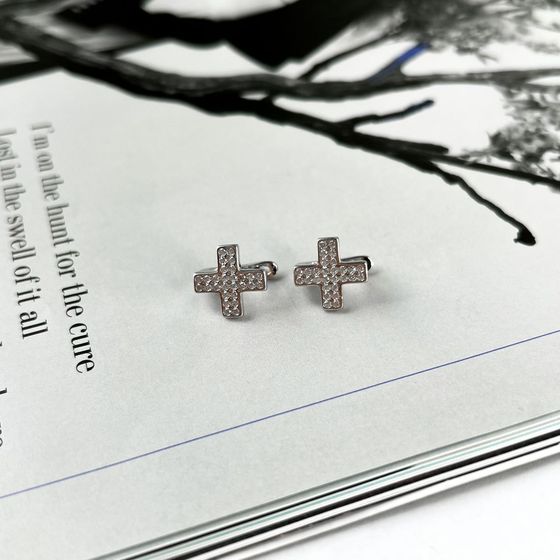 Silver Earrings with Fianites