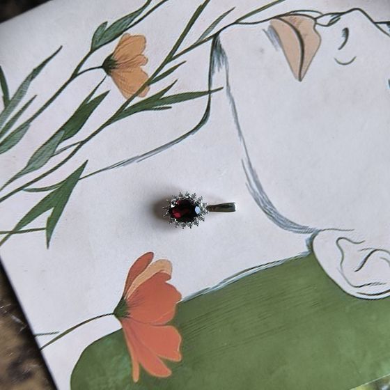 Серебряная подвеска с гранатом 1.094ct