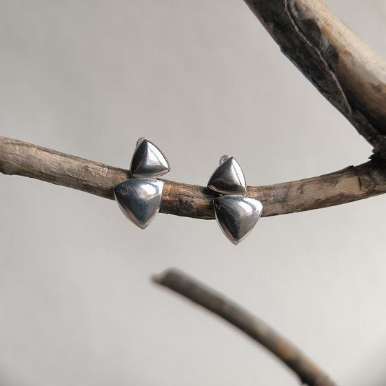 Серебряные серьги без камней