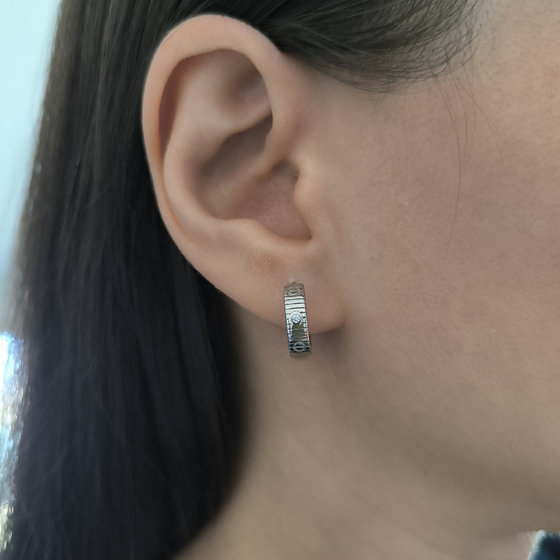 Серебряные серьги с фианитами