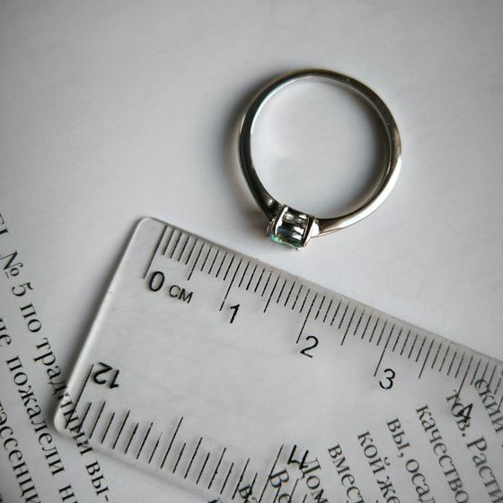 Серебряное кольцо с мистик топазом