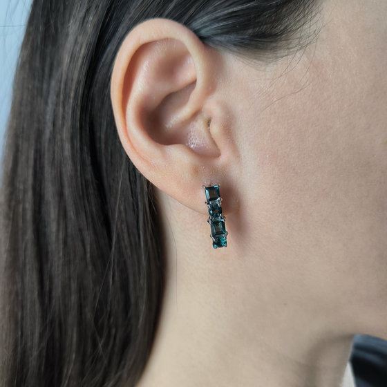 Серебряные серьги с топазом Лондон Блю 1.985ct