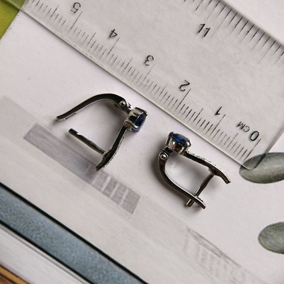Срібні сережки із сапфіром nano 2.917ct