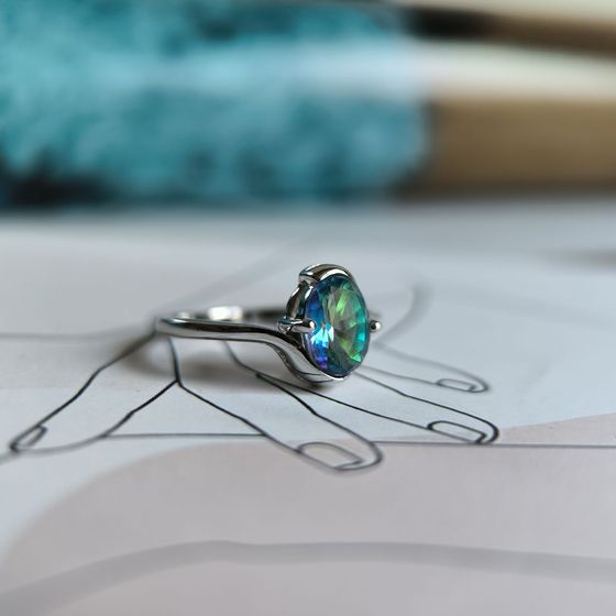 Silver ring with mystic topaz 0.925ct