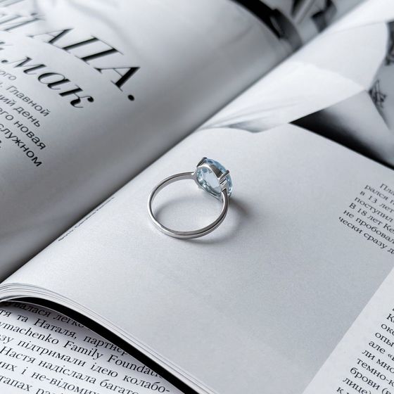 Серебряное кольцо с топазом 5.642ct