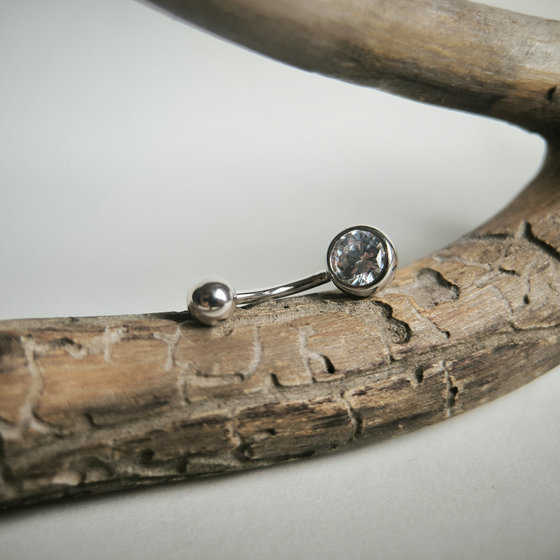 Silver piercing with cubic zirconia