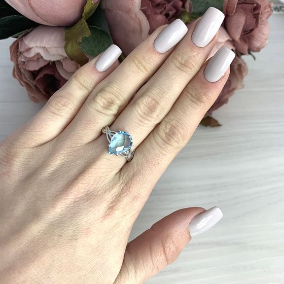 Серебряное кольцо с топазом 8.094ct
