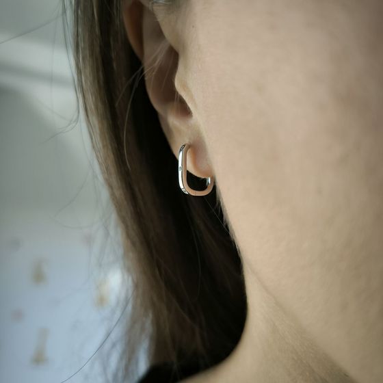 Серебряные серьги с фианитами