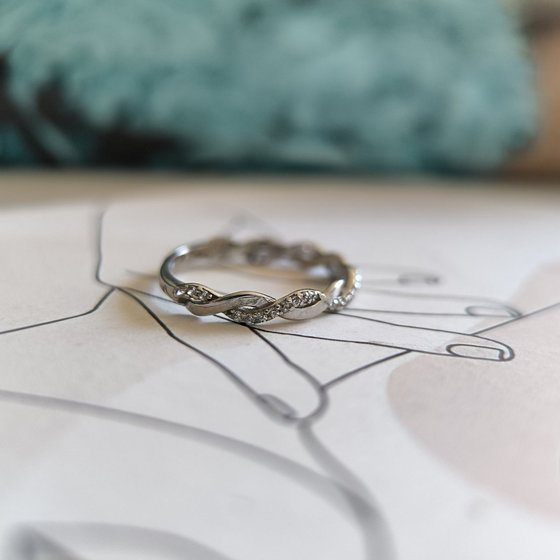 Silver ring with cubic zirconia