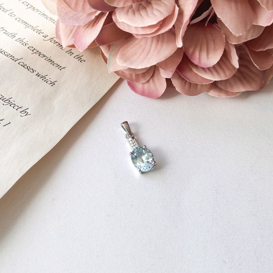 Серебряная подвеска с топазом 2.951ct