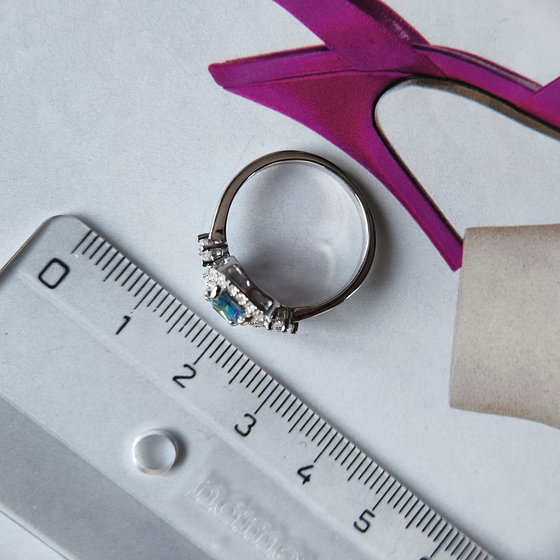 Серебряное кольцо с мистик топазом