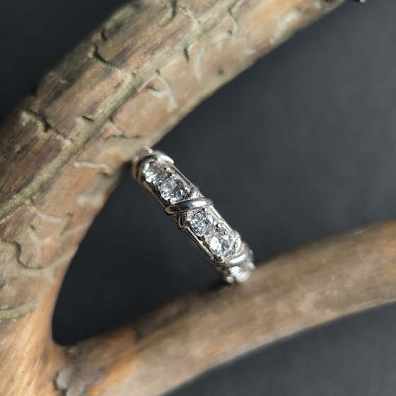 Silver ring with cubic zirconia
