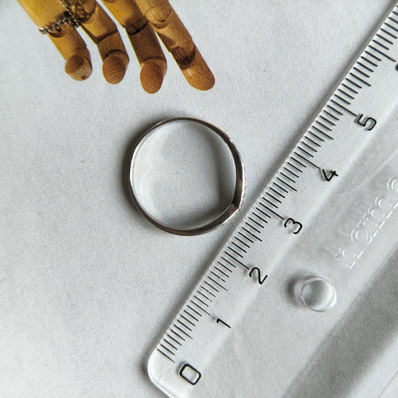 Silver ring with cubic zirconia