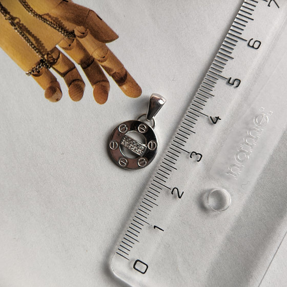 Silver pendant with 0.1ct fianites