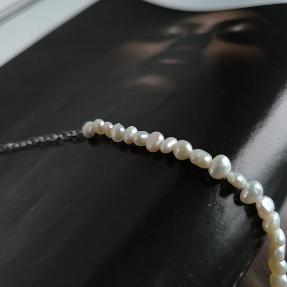 Silver necklace with baroque pearls, amethyst