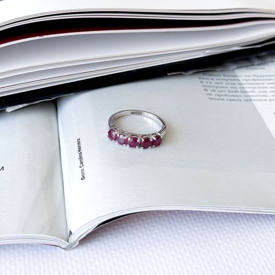 Серебряное кольцо с рубином 2.042ct