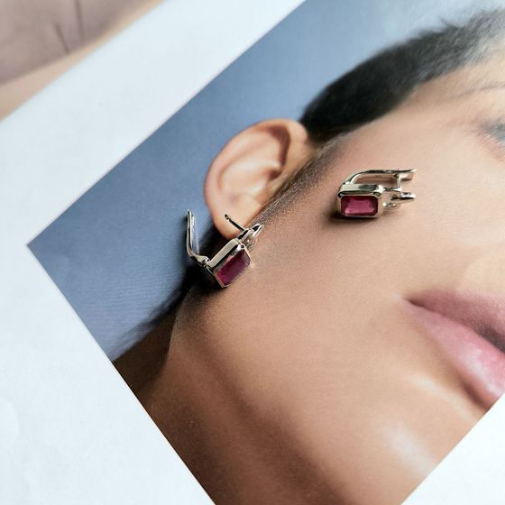 Серебряные серьги с рубином 4.315ct