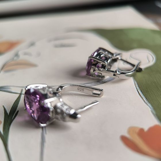Sterling silver earrings with alexandrite 11.793ct, pianites