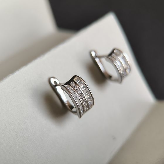 Silver Earrings with Fianites