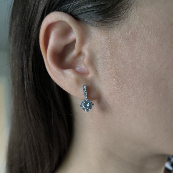 Серебряные серьги с фианитами