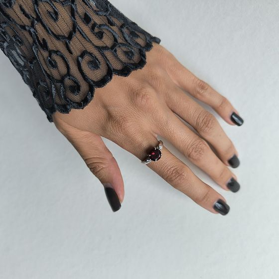 Sterling silver ring with nano 1.655ct garnet