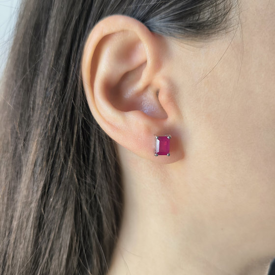 Серебряные серьги с рубином 2.68ct