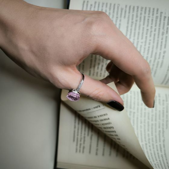 Срібна каблучка з фіанітами