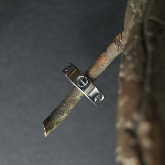 Silver ring with cubic zirconia