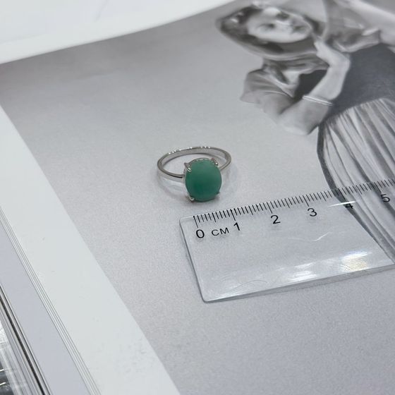 Серебряное кольцо с изумрудом 4.25ct
