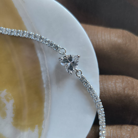 Серебряный браслет с фианитами