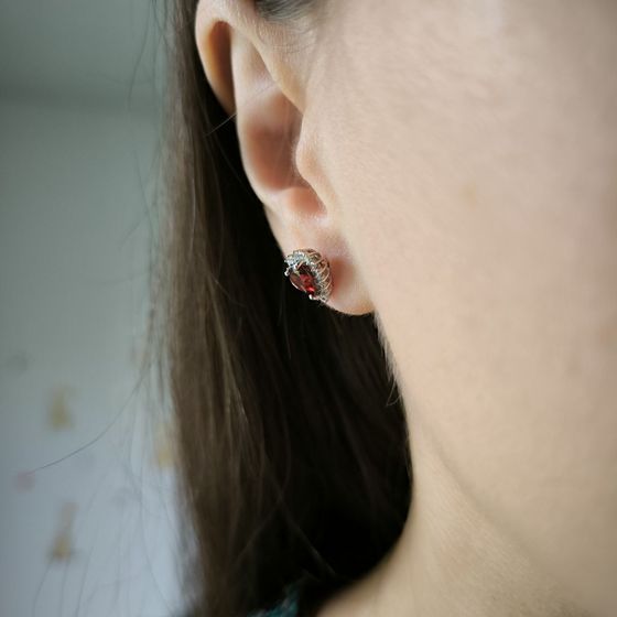 Серебряные серьги с гранатом 2.323ct