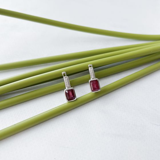 Silver earrings with ruby 3.098ct