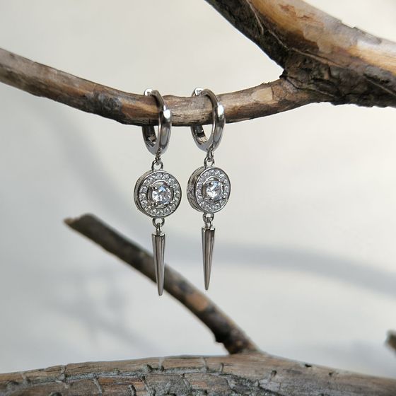 Серебряные серьги с фианитами