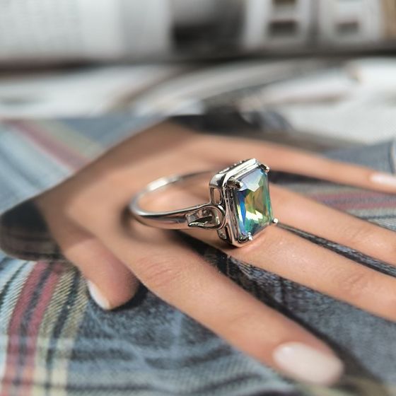Silver ring with mystic topaz 1.6ct