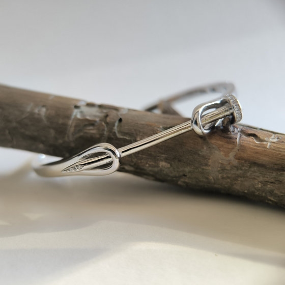 Серебряный браслет с фианитами