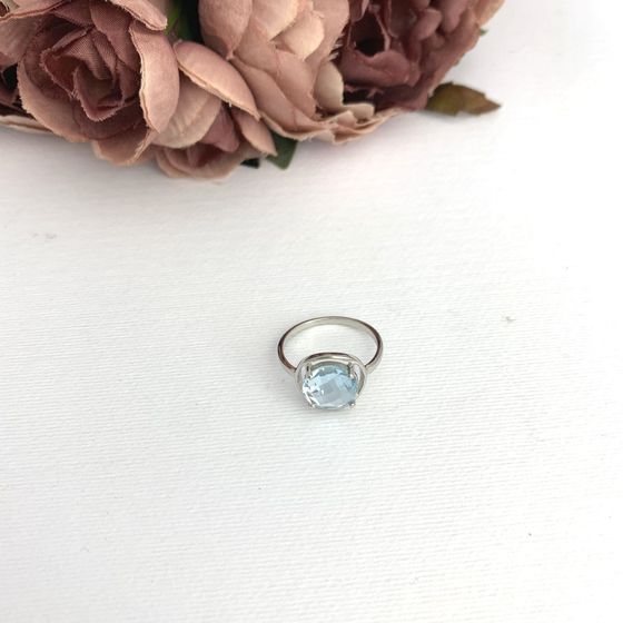 Серебряное кольцо с топазом 4.133ct