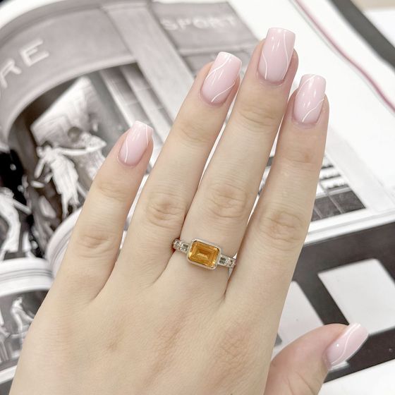 Silver ring with gold quartz 1.725ct