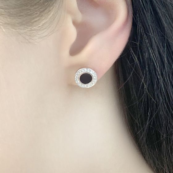 Серебряные серьги с ониксом