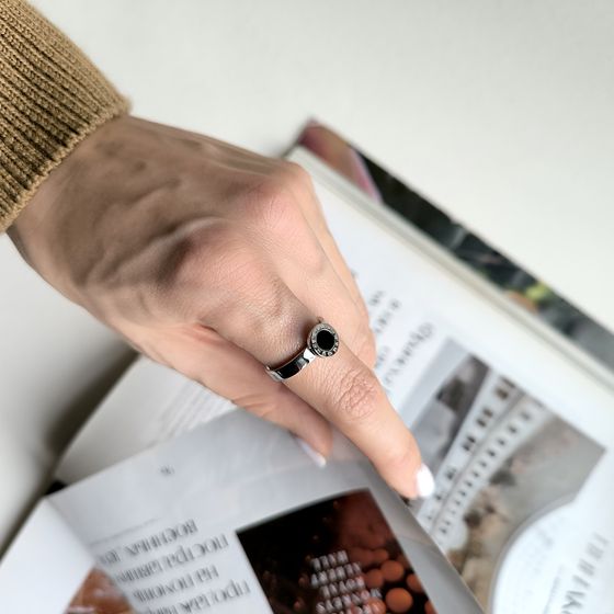 Silver ring with onyx