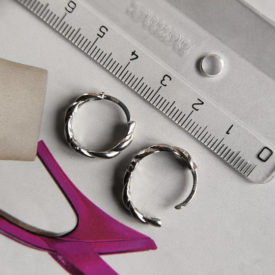 Серебряные серьги без камней