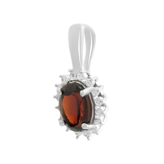 Silver pendant with a 1.041-carat garnet
